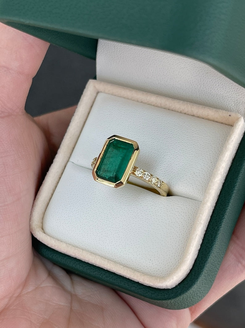 3.90tcw 18K Gold Fine Quality Emerald & Diamond Shank Accent Engagement Ring