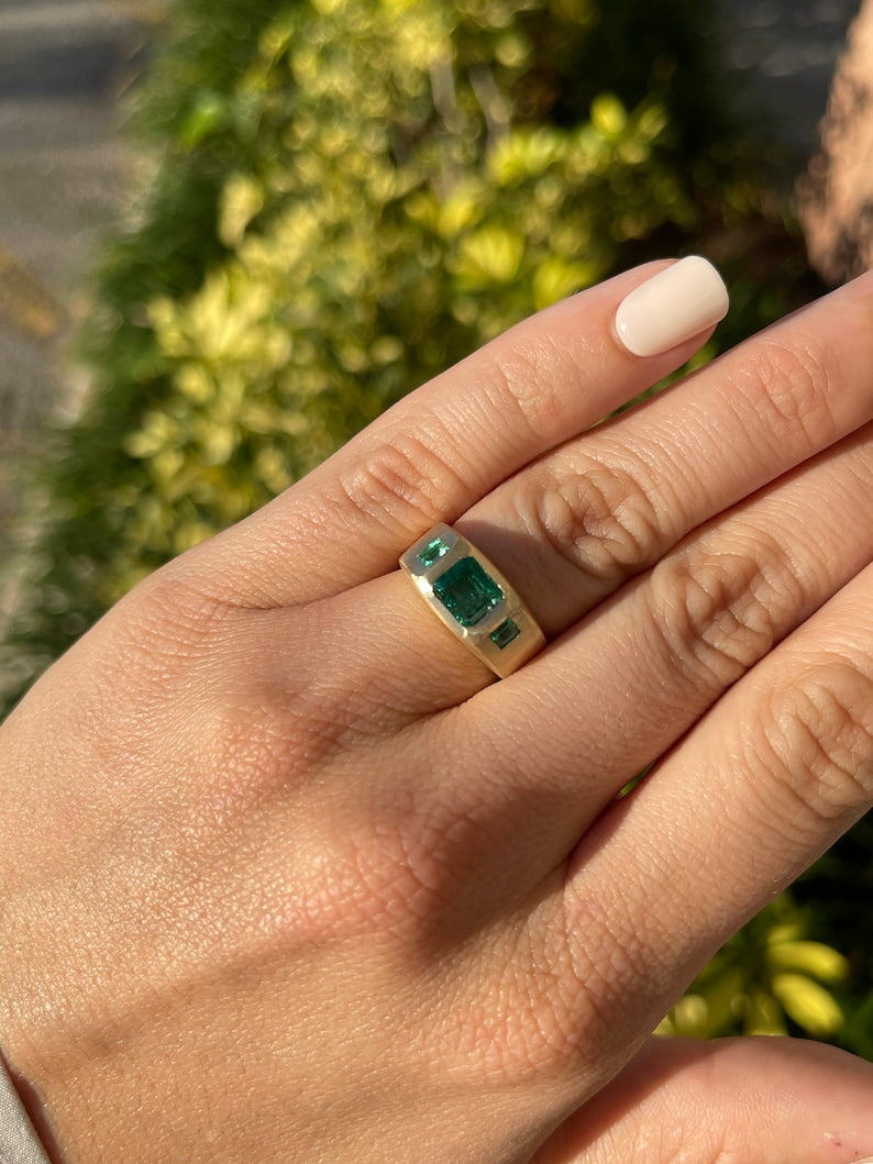 1.94tcw 14K Emerald Three Stone Ring