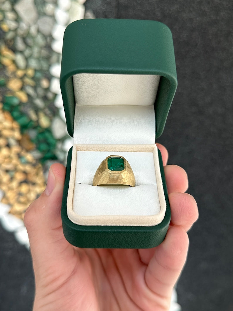 4.20ct 18K Gold Deep Forest Dark Green Men's Solitaire Emerald Matte Hammered Finish Ring - JR Colombian Emeralds