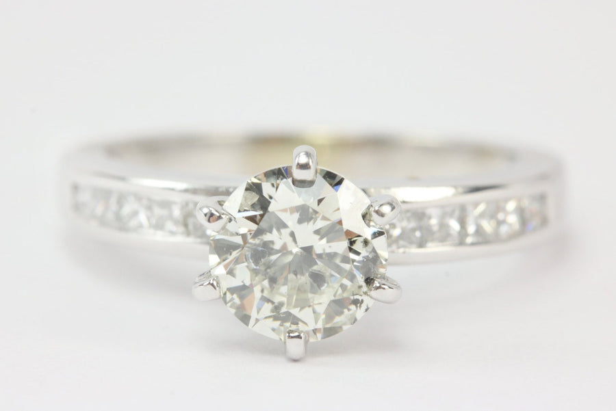 1.35tcw Diamond Solitaire Engagement Ring 14K