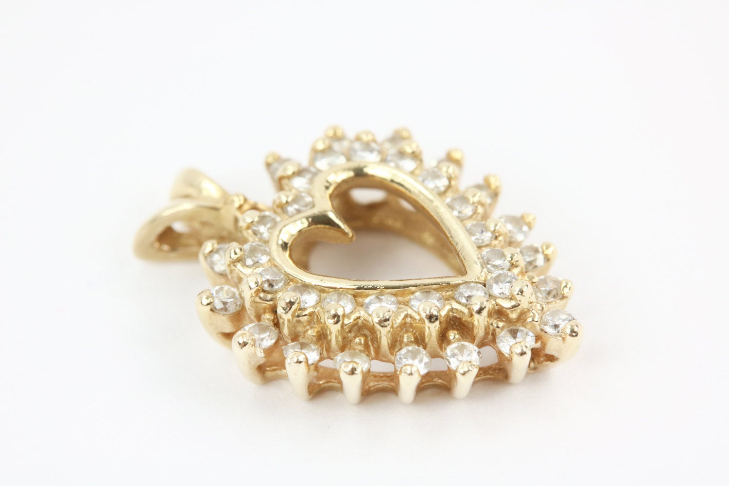 Diamond Cluster Heart Pendant 14K Gold image
