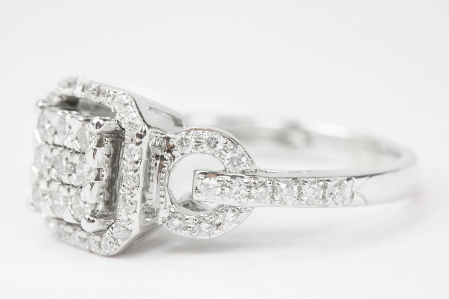  Carats Eye Catching Diamond Engagement Ring 14K