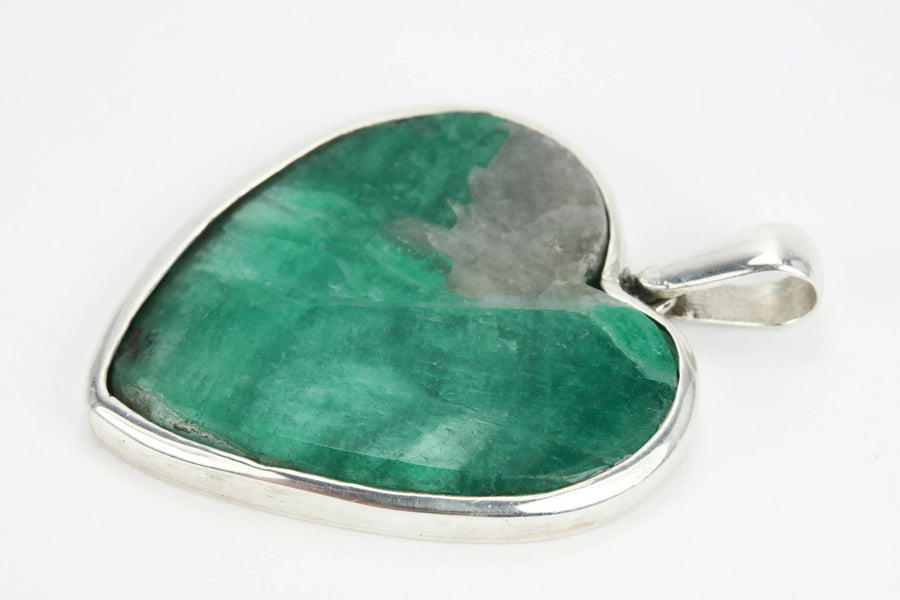 Sterling Silver Emerald Heart Slice Bezel Pendant