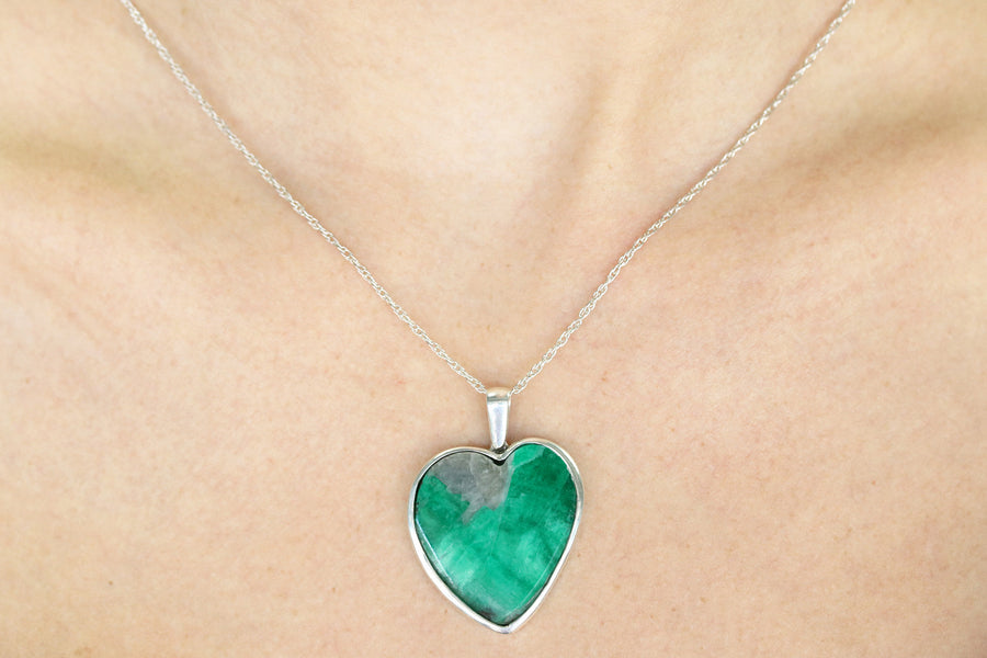 39 Carat Sterling Silver Emerald Heart Slice Bezel Pendant