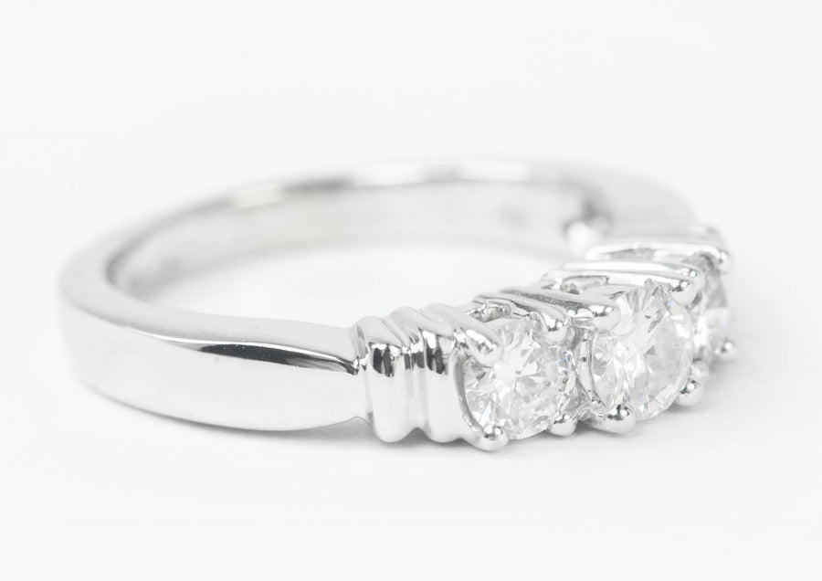 0.80tcw Three Stone Diamond Engagement/Promise Ring 14K