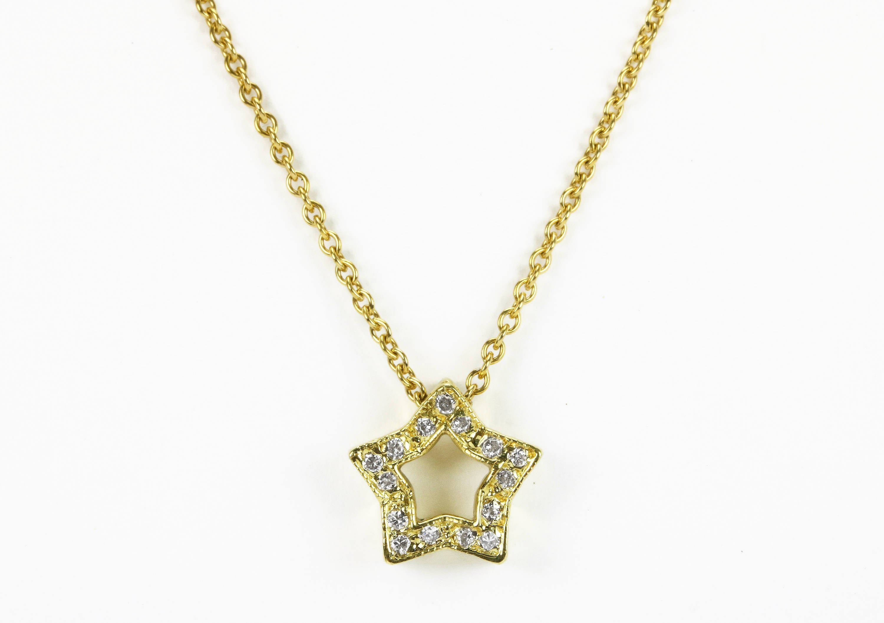18K Diamond Star Cutout Necklace – JR Colombian Emeralds