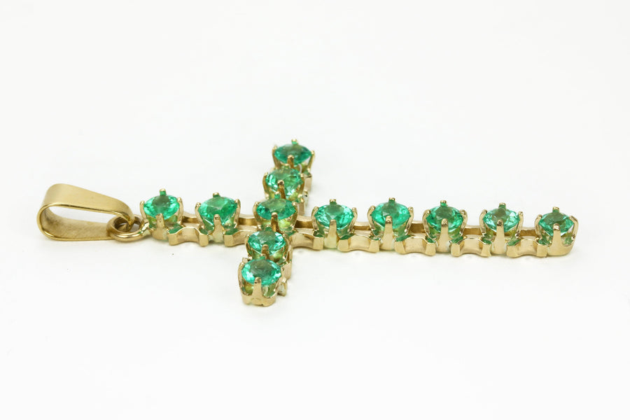 2.50 Carats Colombian Emerald Cross Pendant Unisex 14K