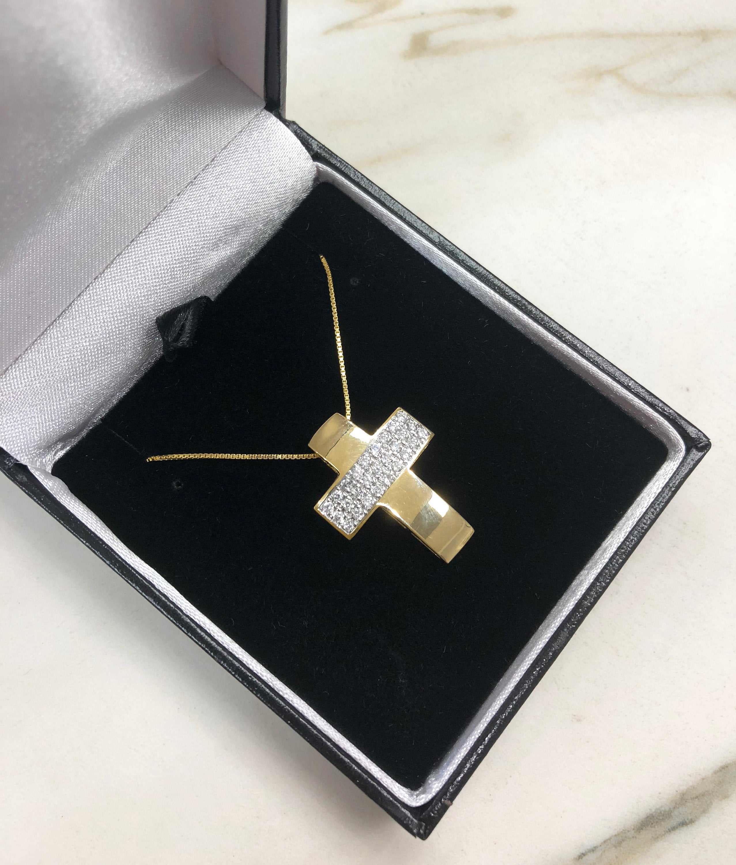 0.60cts Diamond Cross Pendant 14K