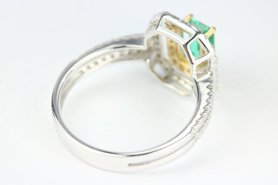 1.50tcw Emerald & Fancy Yellow Diamond Ring
