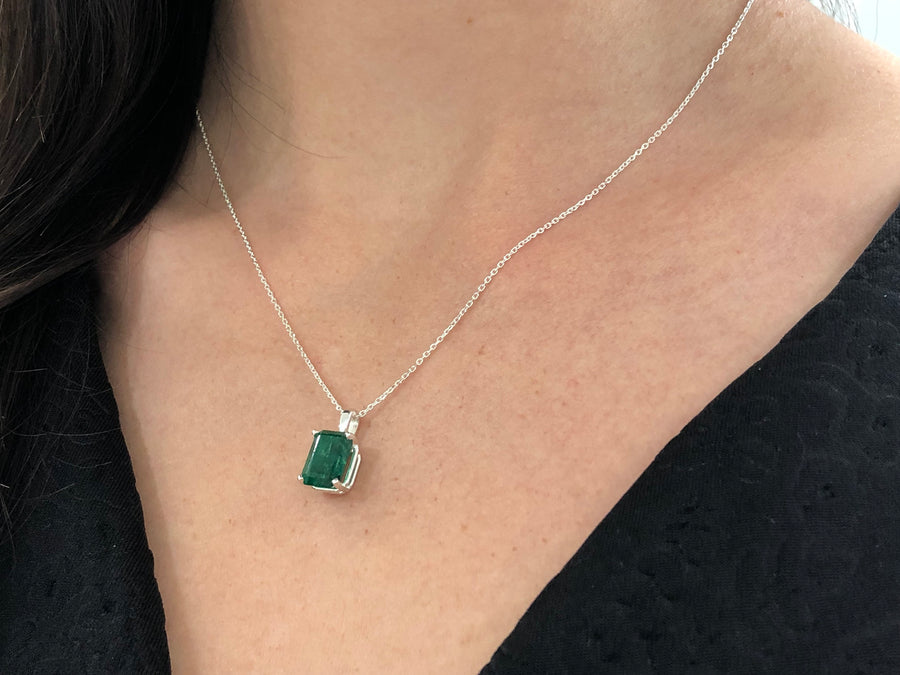3.0 Carats Dark Green Emerald Necklace Sterling Silver 925