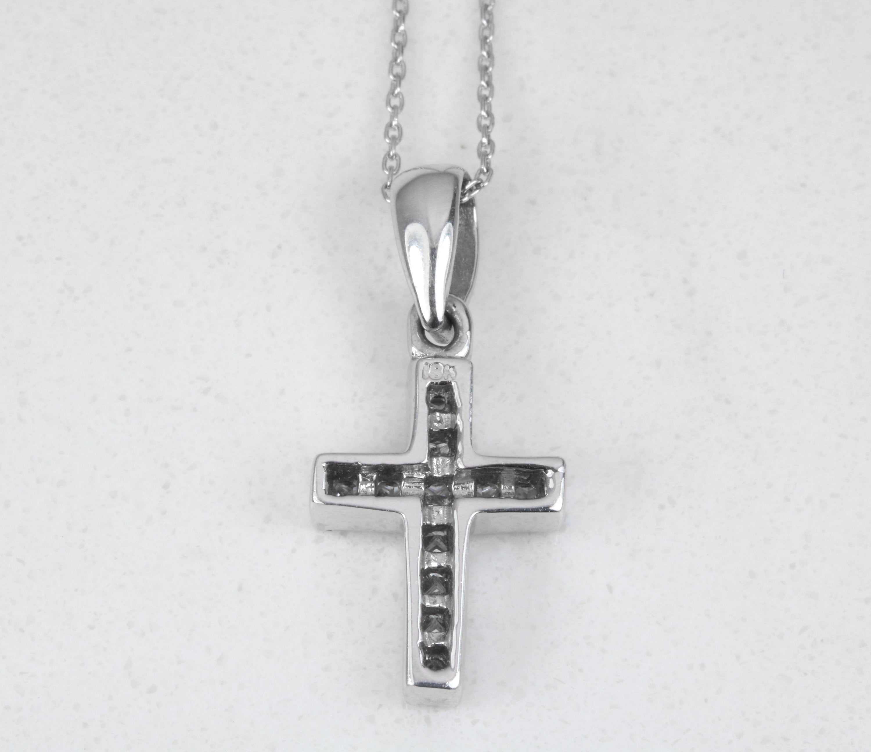  Princess Cut Diamond  Necklace 18K