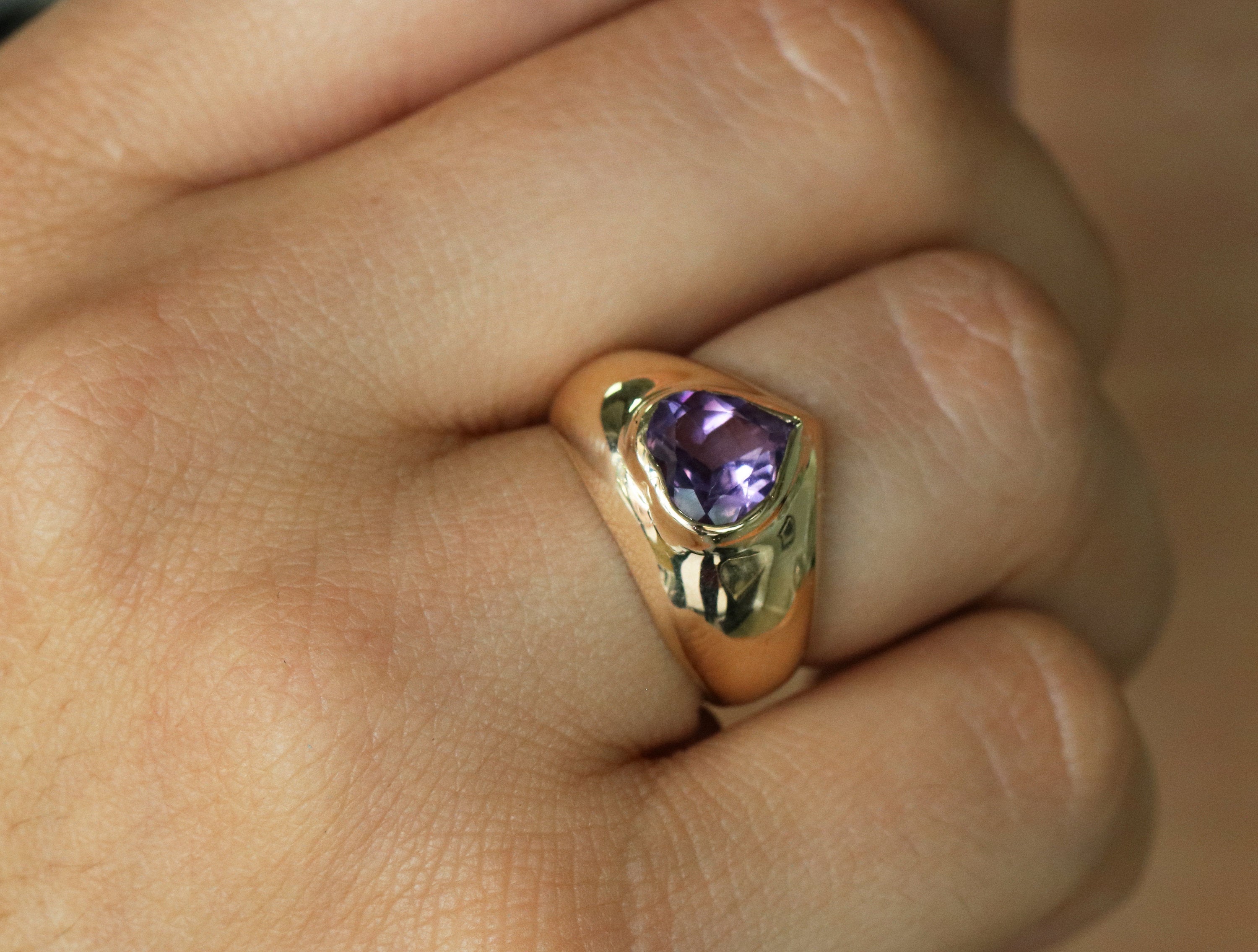 Carat Amethyst Heart Solitaire Ring 14K