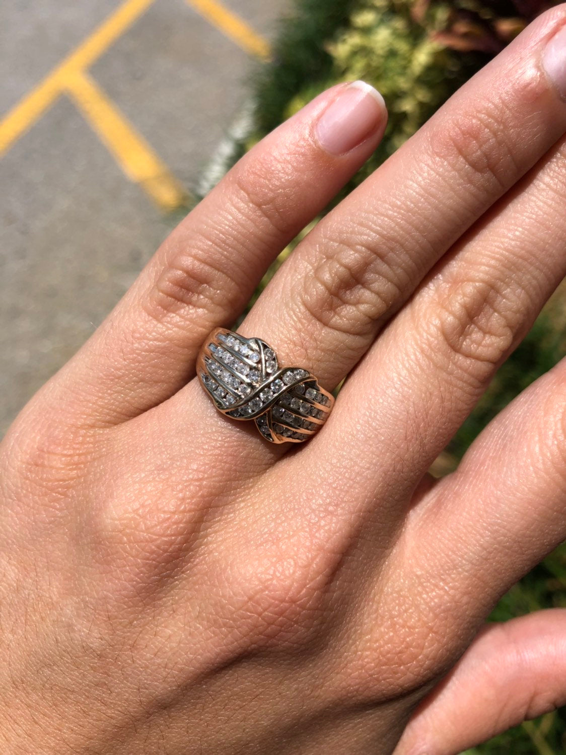 1.0tcw Diamond Cluster X Ring Yellow Gold 10K