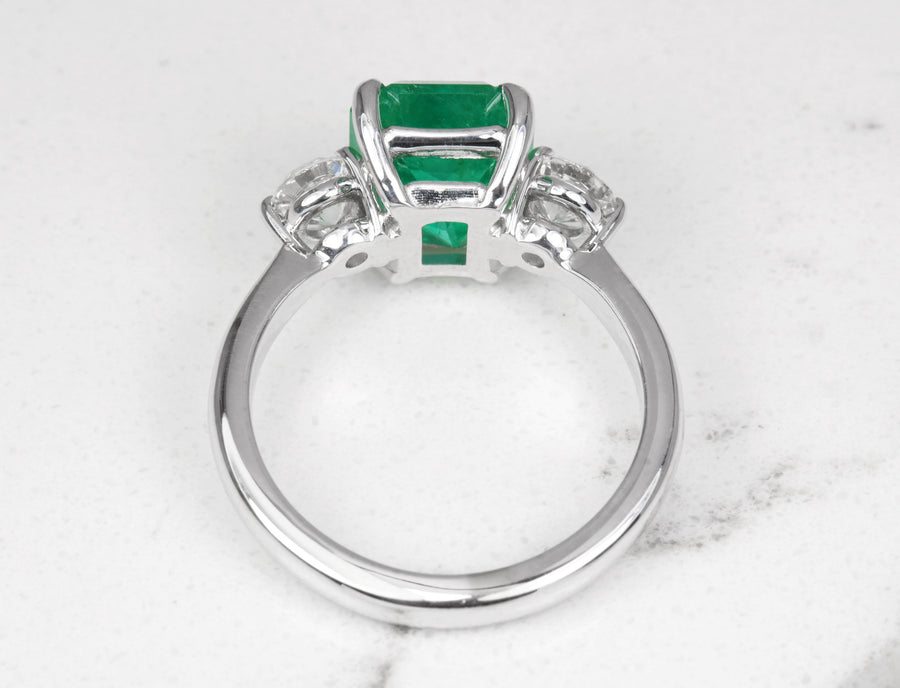 4.31tcw Three Stone Emerald & Round Diamond