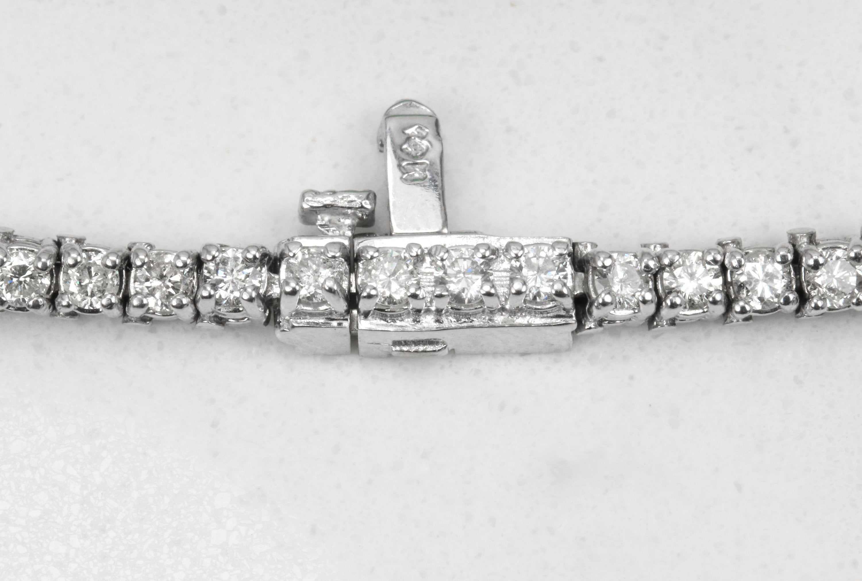 5.0tcw Emerald & Diamond Link Tennis Bracelet White 14K