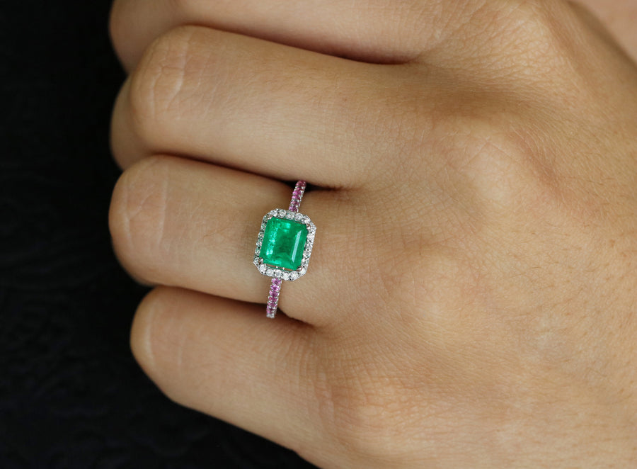  Pink Sapphire Accent Ring