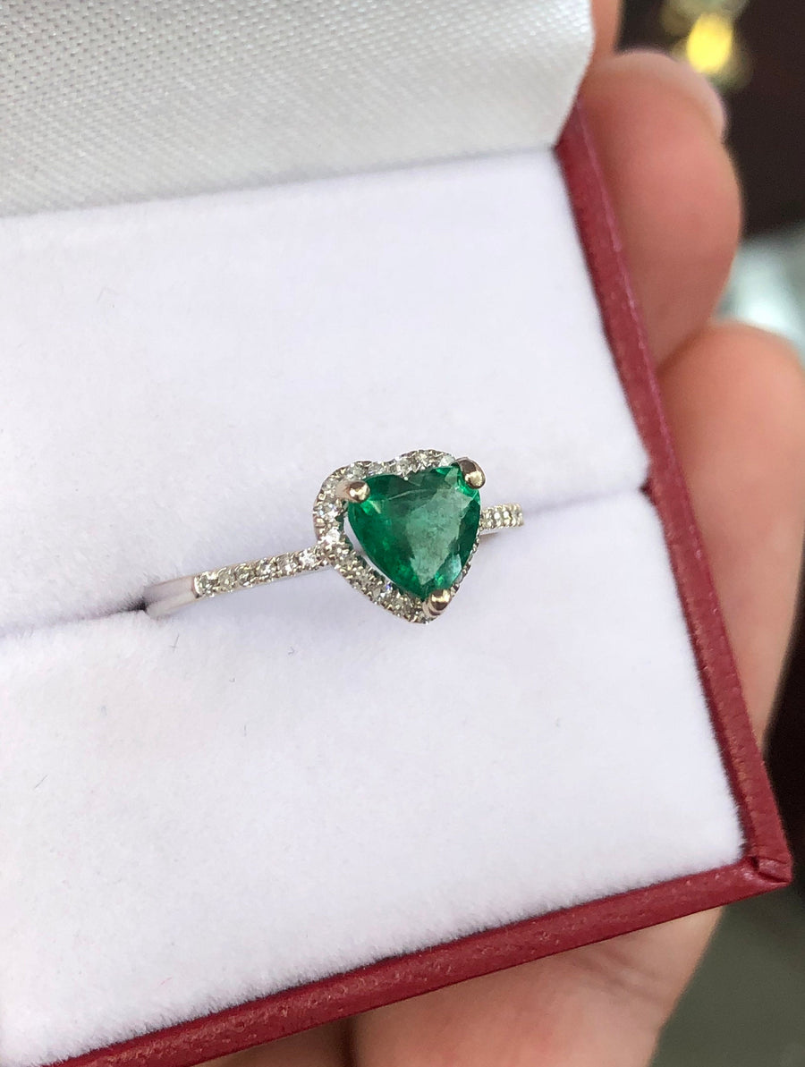 Heart-Shaped Brilliance: 1.0tcw Emerald & Diamond Halo Ring in 14K Gold