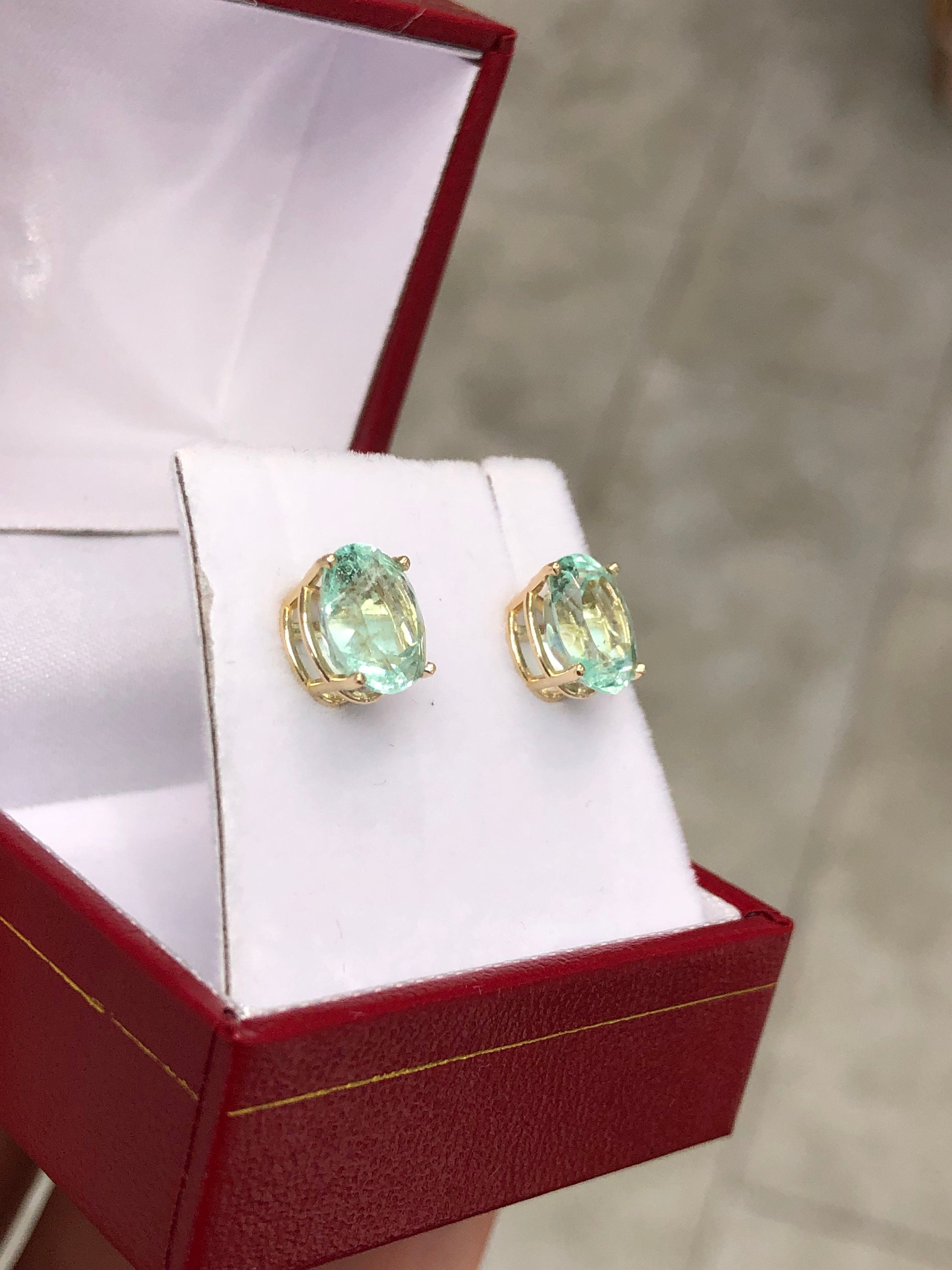 Green Emerald Oval Cut Stud Earrings May Birthstone 14K