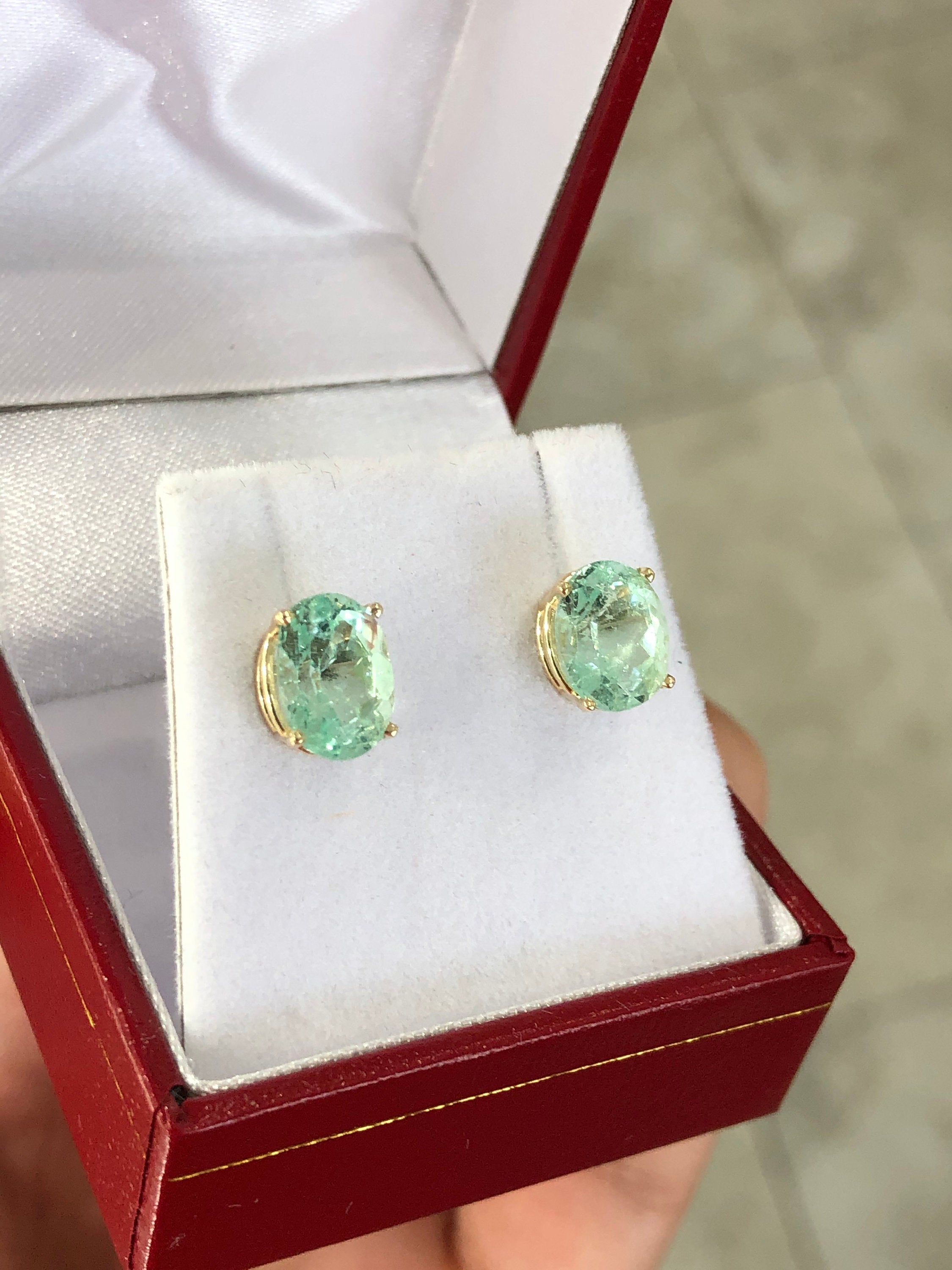 Green Emerald Oval Cut Stud Earrings May Birthstone 14K