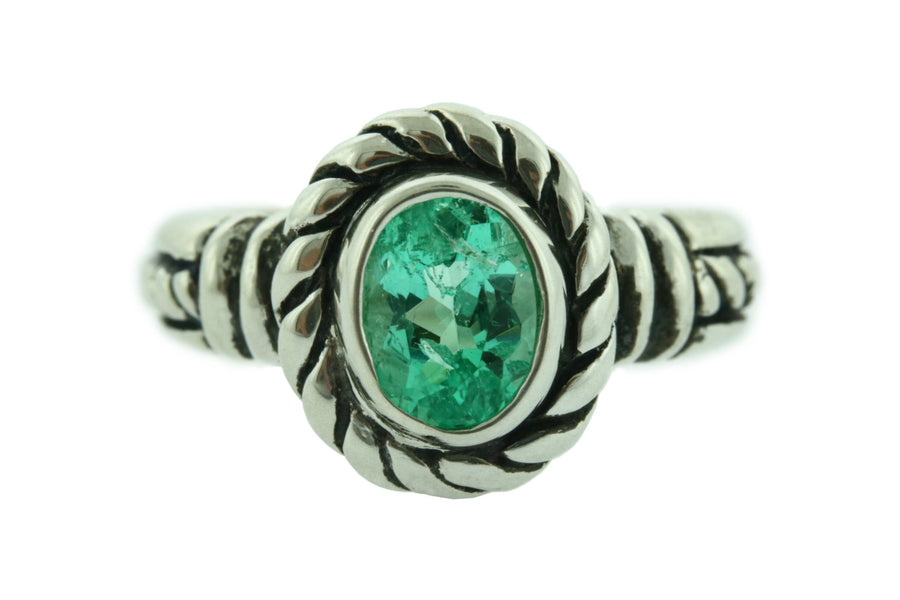 1.20 Carats Colombian Emerald Everyday Ring