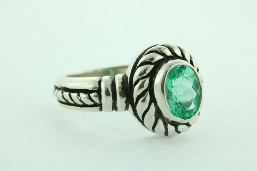 Carats Colombian Emerald Everyday Ring