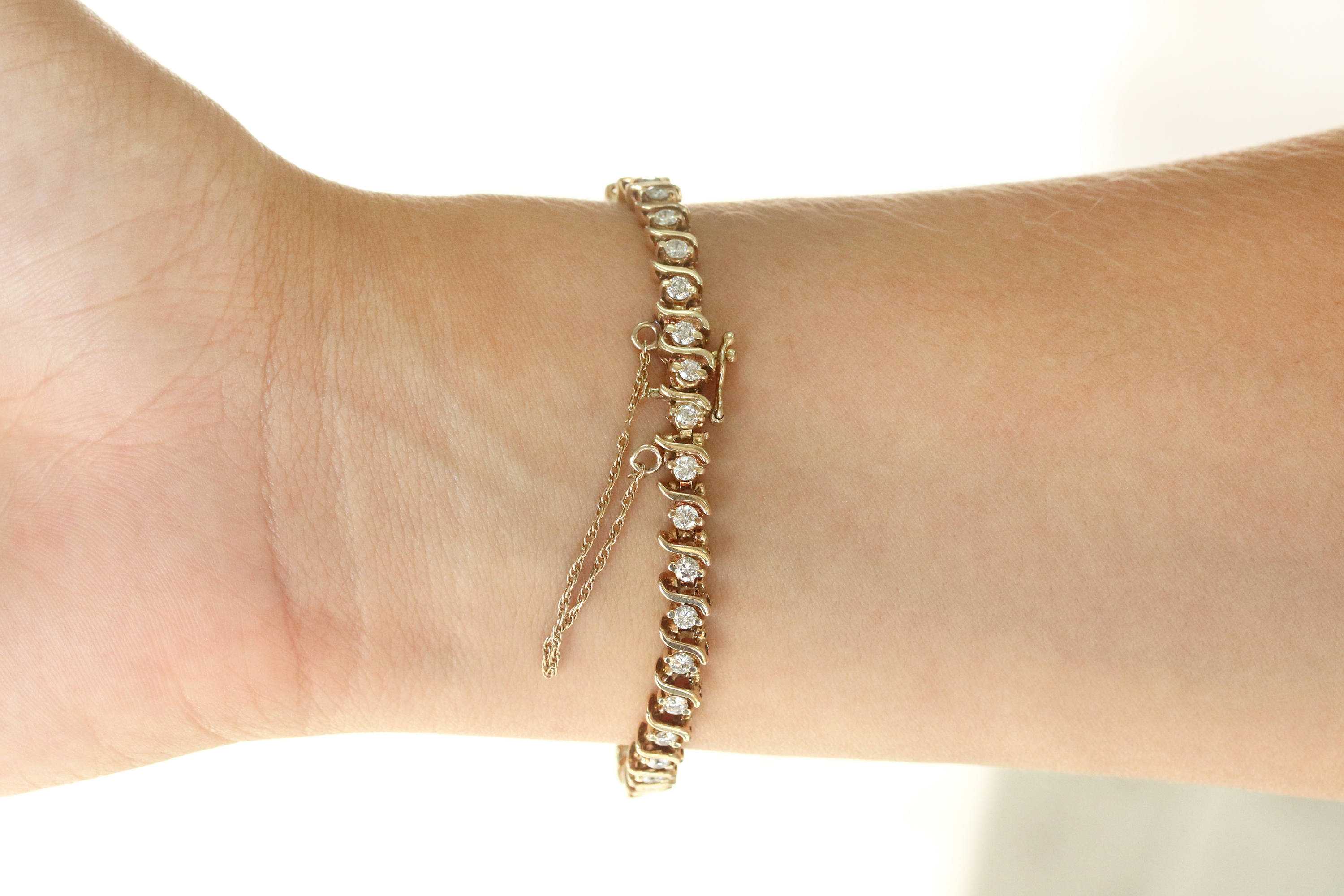 2.66cts Yellow Gold Diamond S Tennis Bracelet 14K