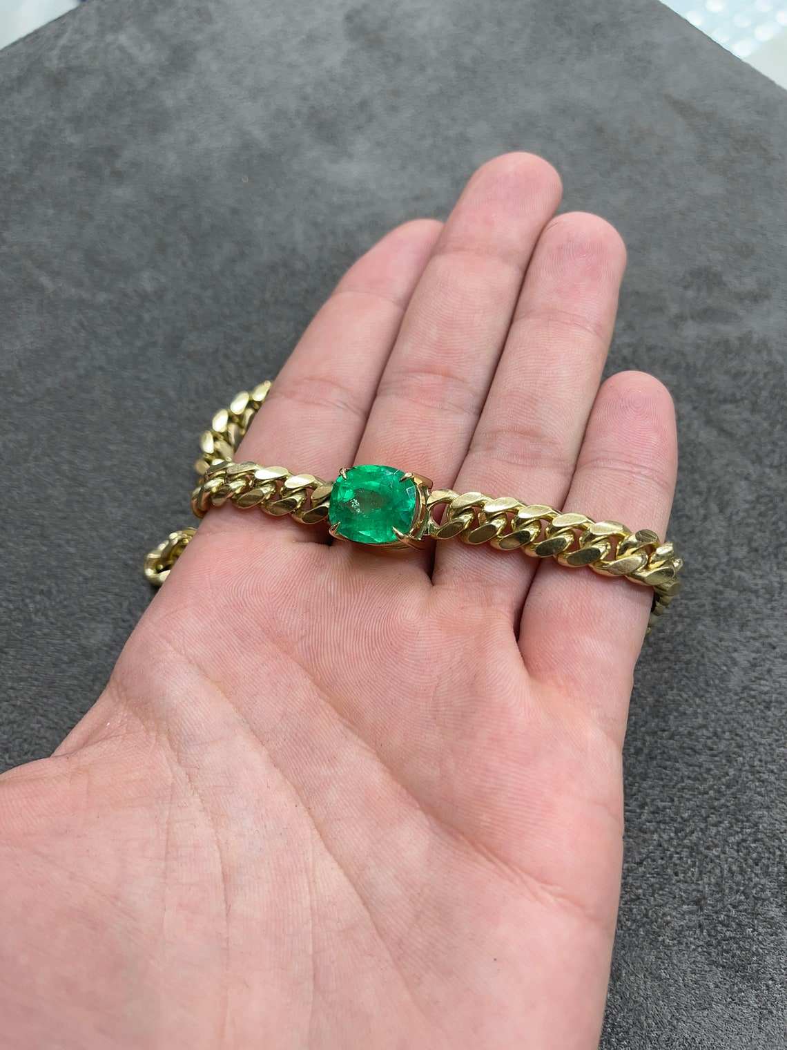 GIA-certified 10.85ct AAA+ emerald cushion cut solid gold choker necklace with Cuban link design by JR Colombian Emeralds