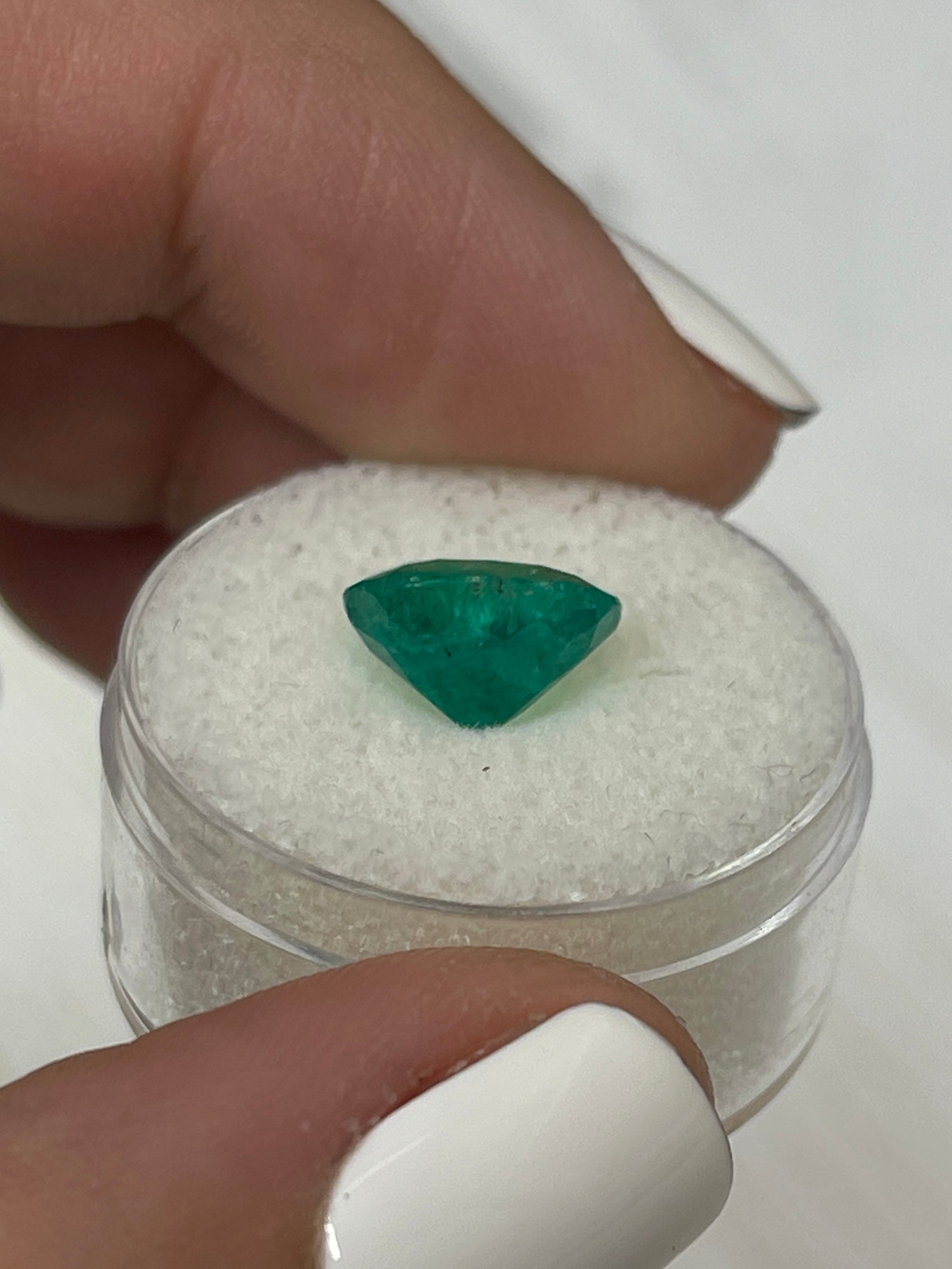 2.98 carat intense dark green Colombian emerald in oval cut, loose gemstone from JR Colombian Emeralds.