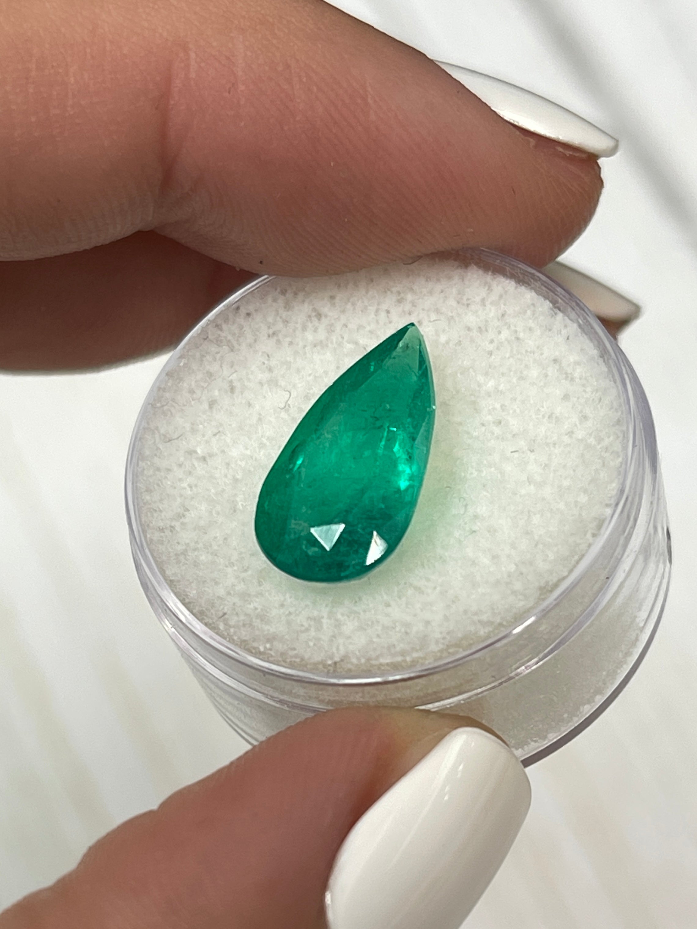 Natural 4.34 carat Colombian emerald loose gemstone with pear cut, rich green color, from JR Colombian Emeralds.