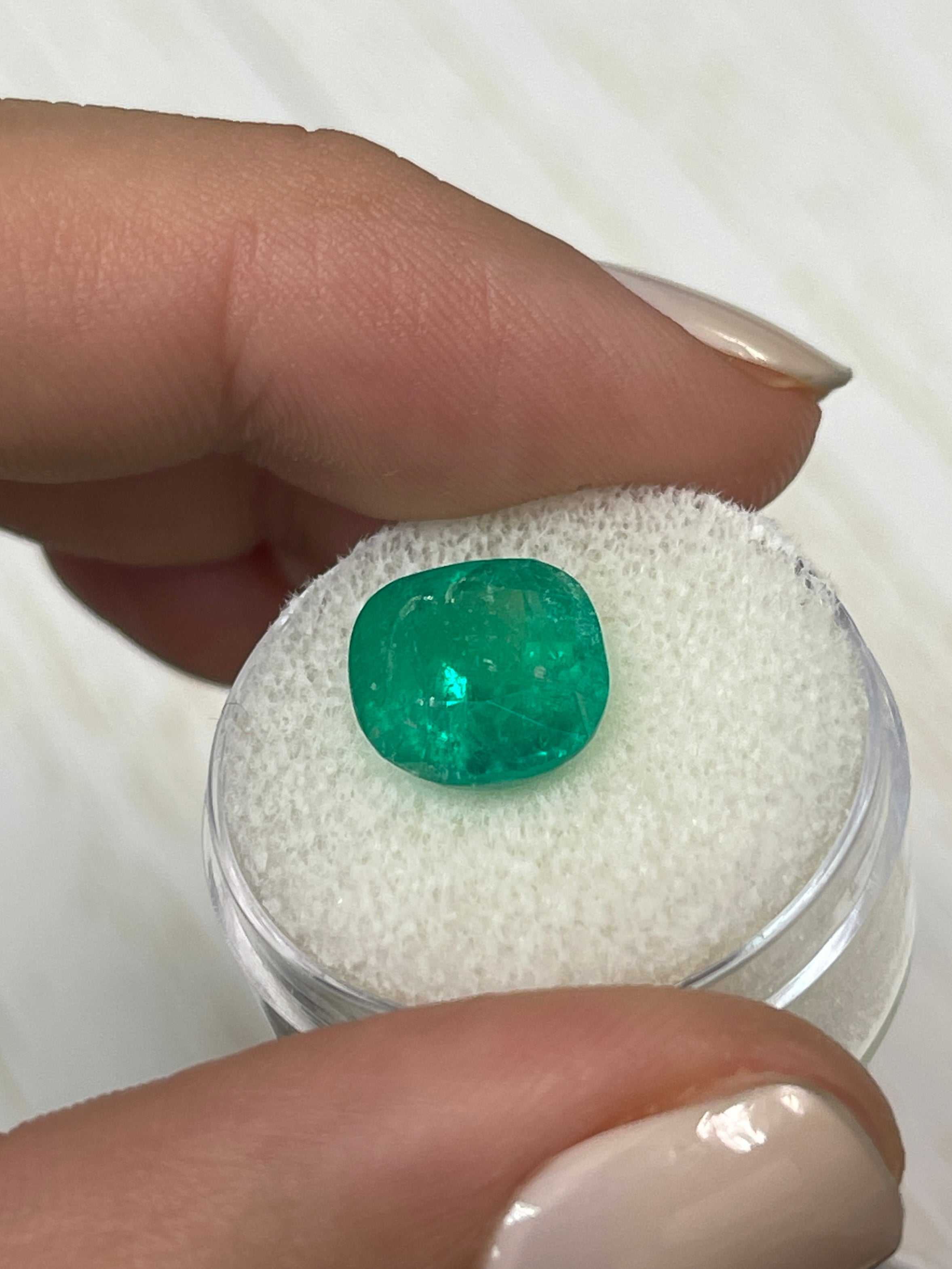 Elegant 5.43 Carat Cushion-Cut Colombian Emerald - Medium Green Beauty