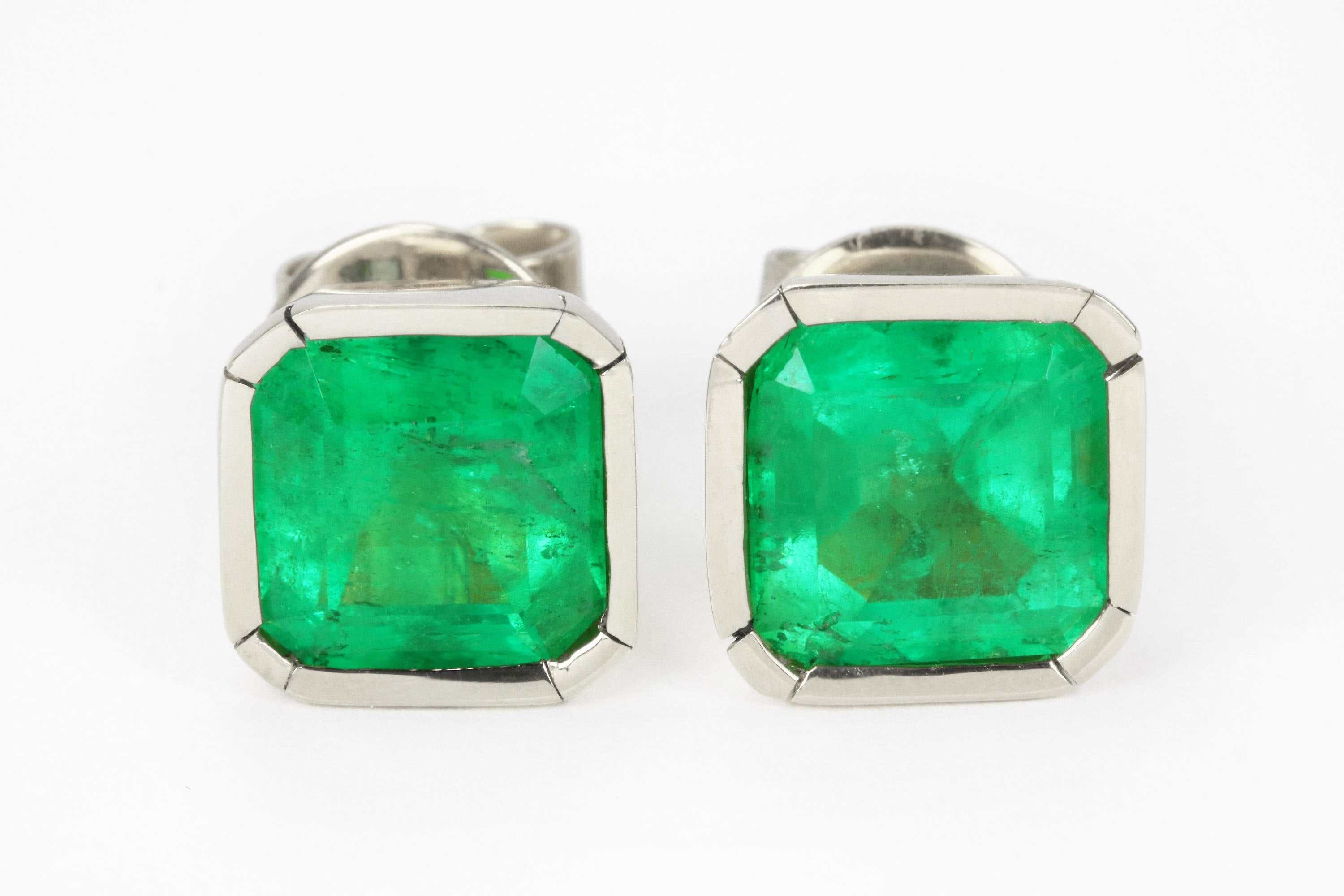 Angelina Jolie Emerald Bezel Set Stud Earrings Kendall Jenner 14K