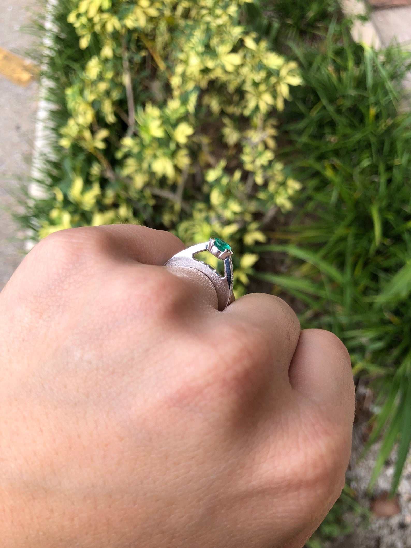 Celebrate Brilliance: 14K Gold Ring Featuring 1.29tcw Round Green Emerald & Diamond Ensemble