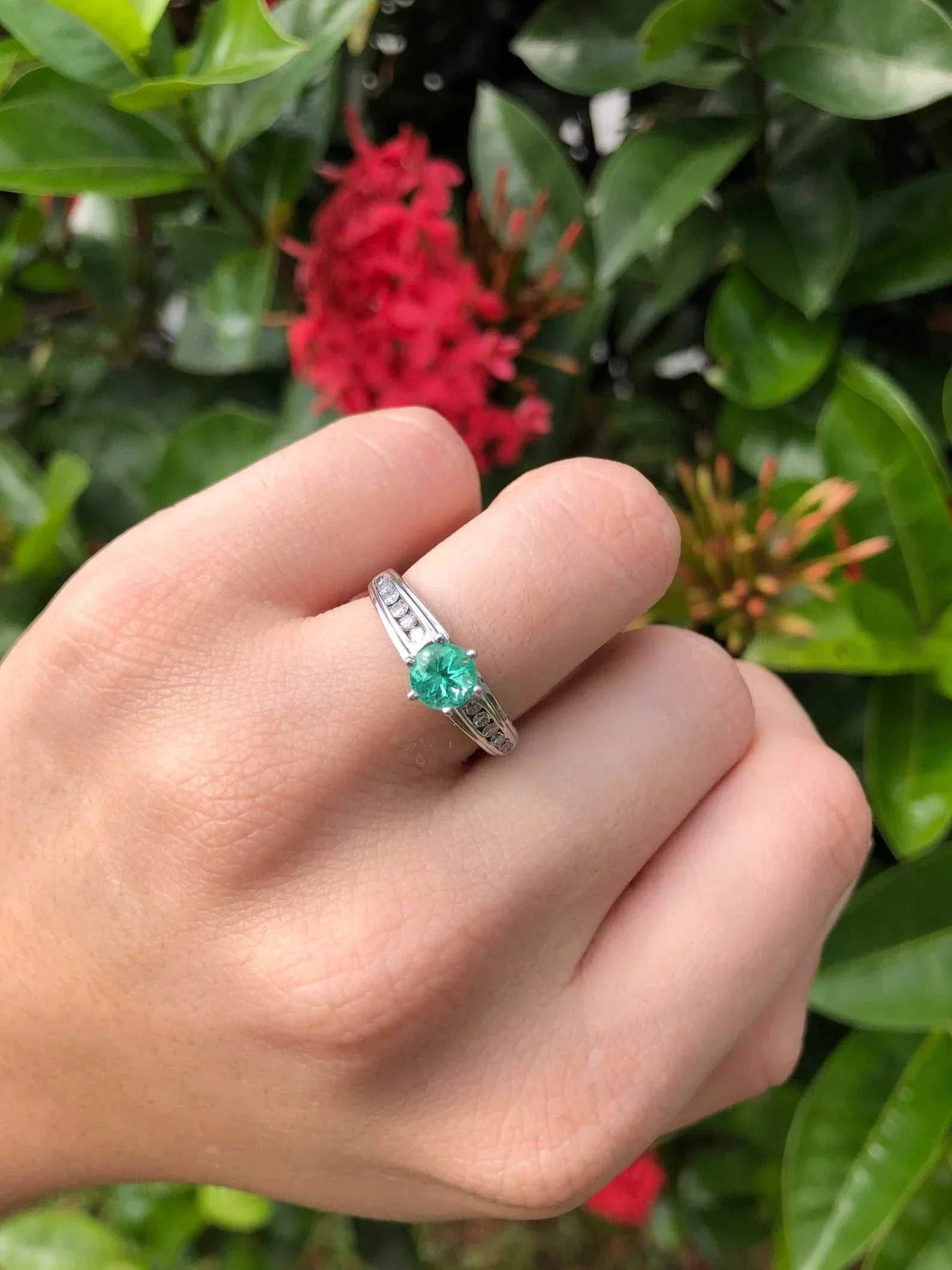 14K emerald and diamond accent wedding ring set by JR Colombian Emeralds featuring a 1.48tcw engagement ring with intricate design.