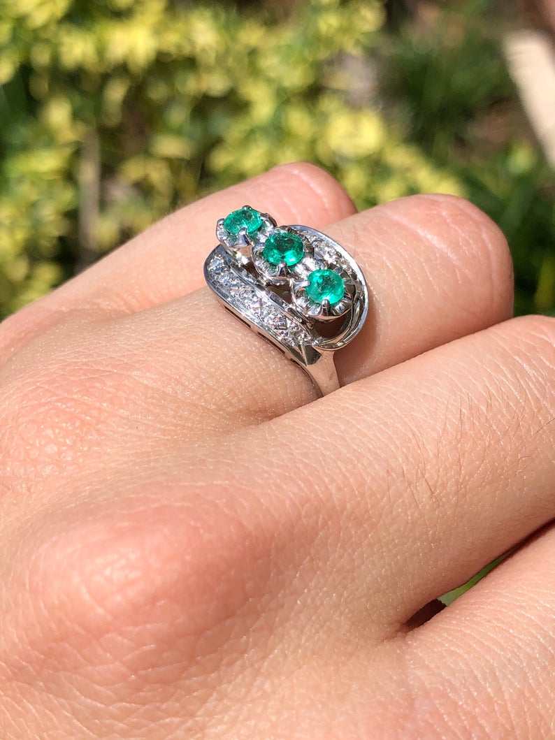 0.76tcw Vintage Colombian Emerald Diamond Ring 14K