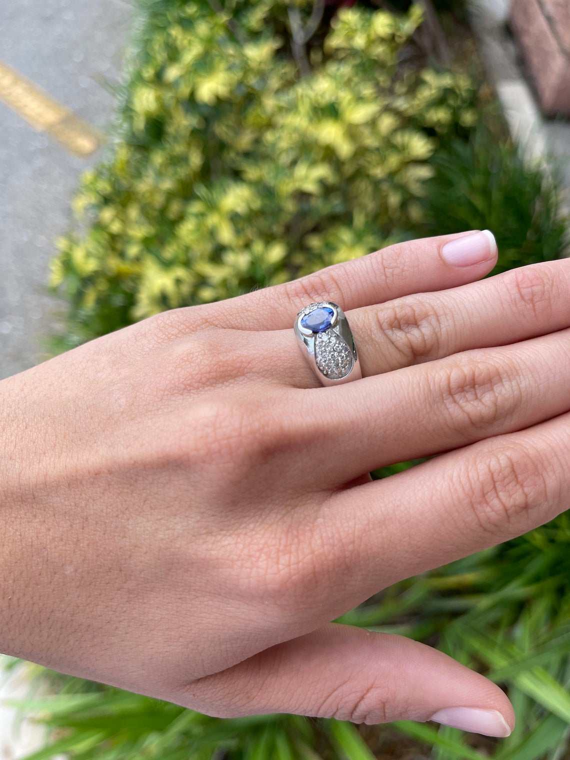 1.70tcw Natural Tanzanite & Diamond Band 14K