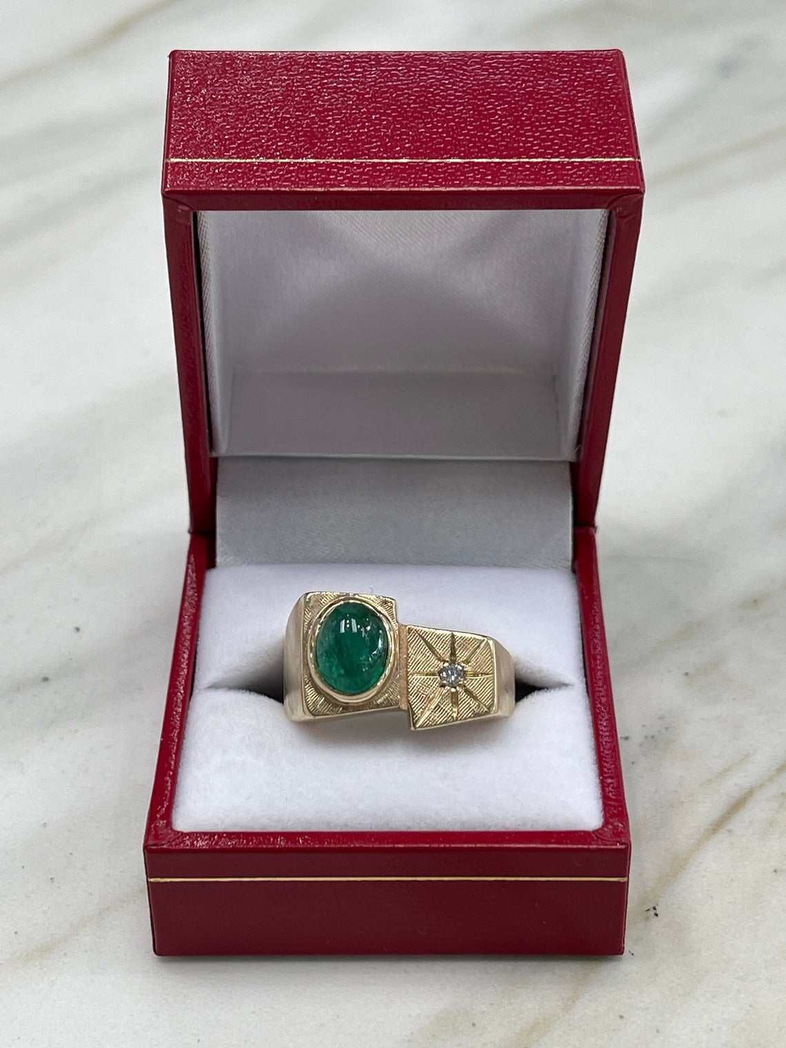 2.69tcw 14K Oval Natural Emerald Cabochon & Diamond Star Ring