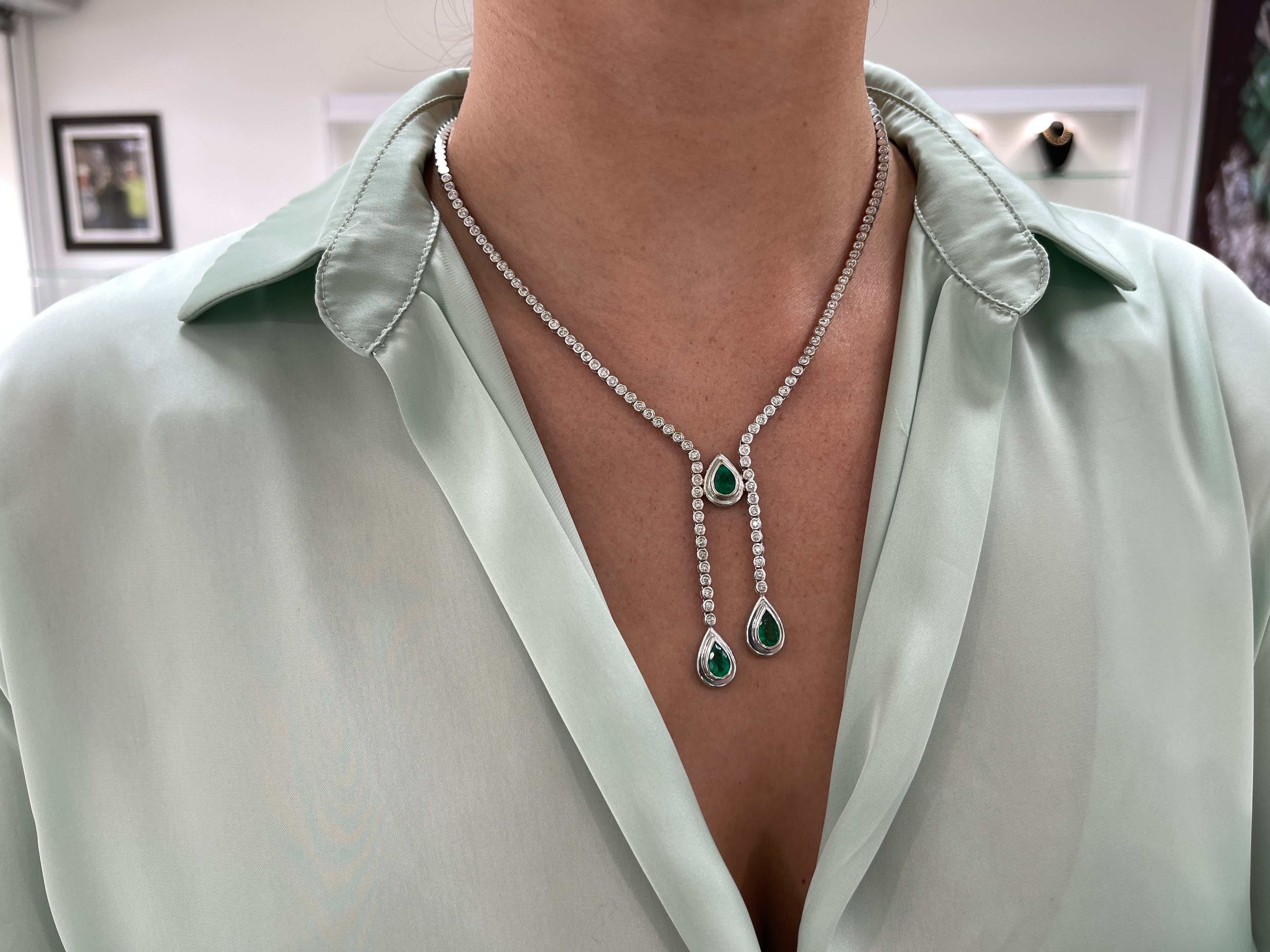 6.36tcw Vintage Pear Emerald & Diamond Lariat Statement Necklace 18K