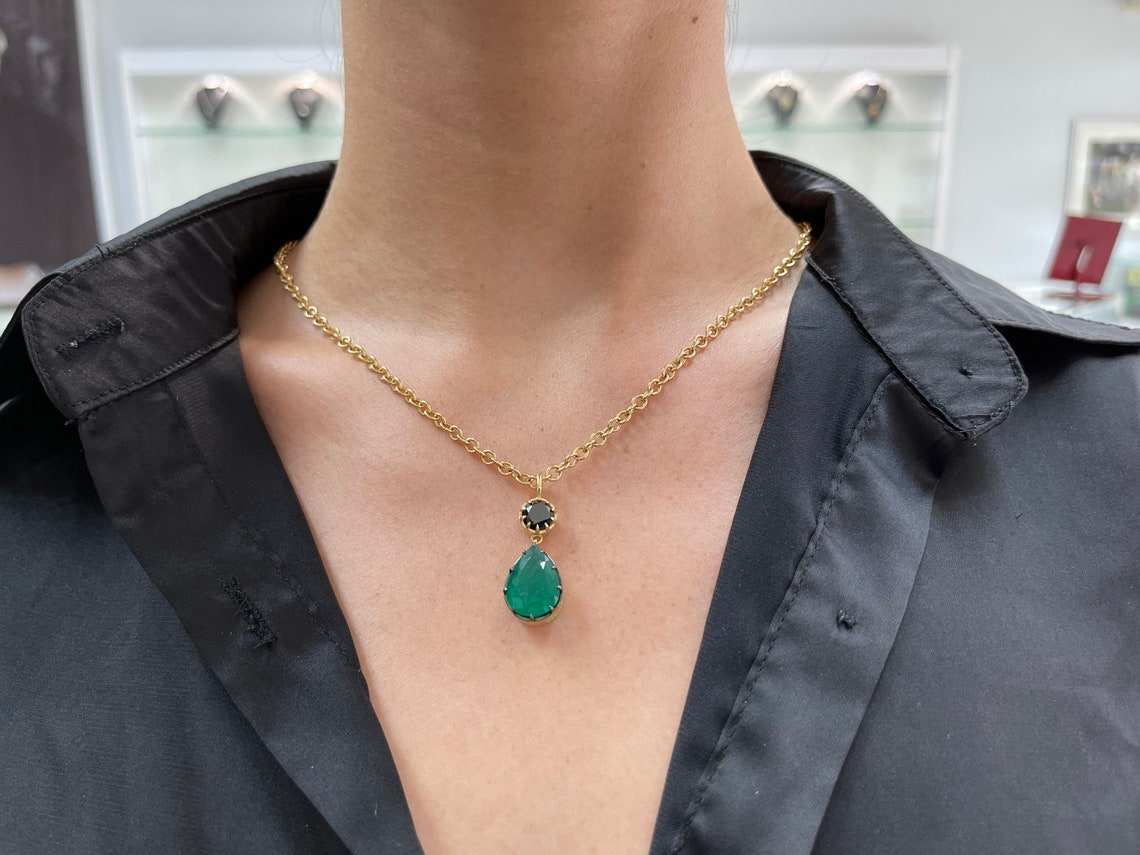 6.91ct 18K Colombian Emerald & Black Diamond Necklace