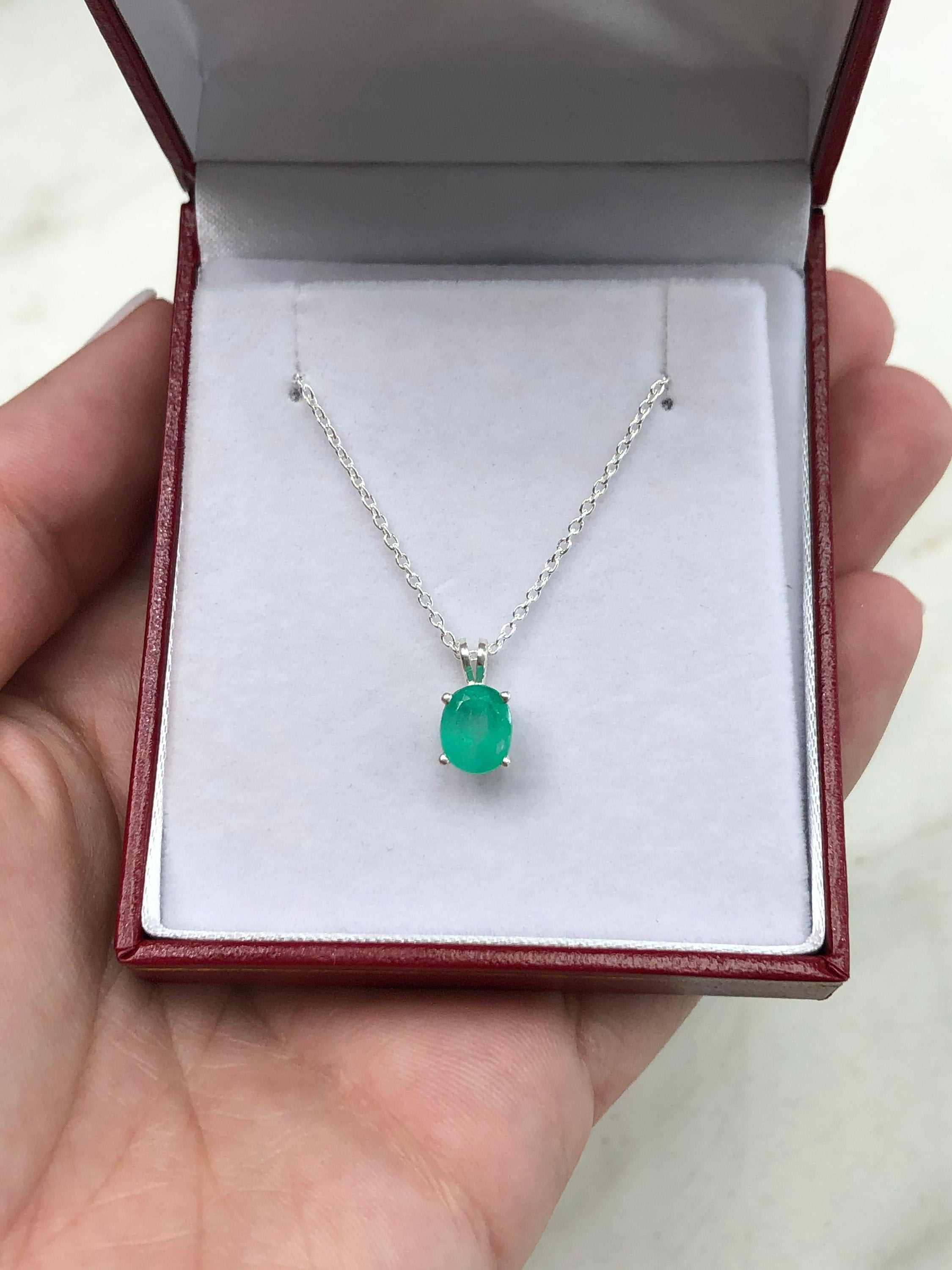1.38 Carat Natural Colombian Emerald Oval Pendant Sterling Silver 18" Neck 925