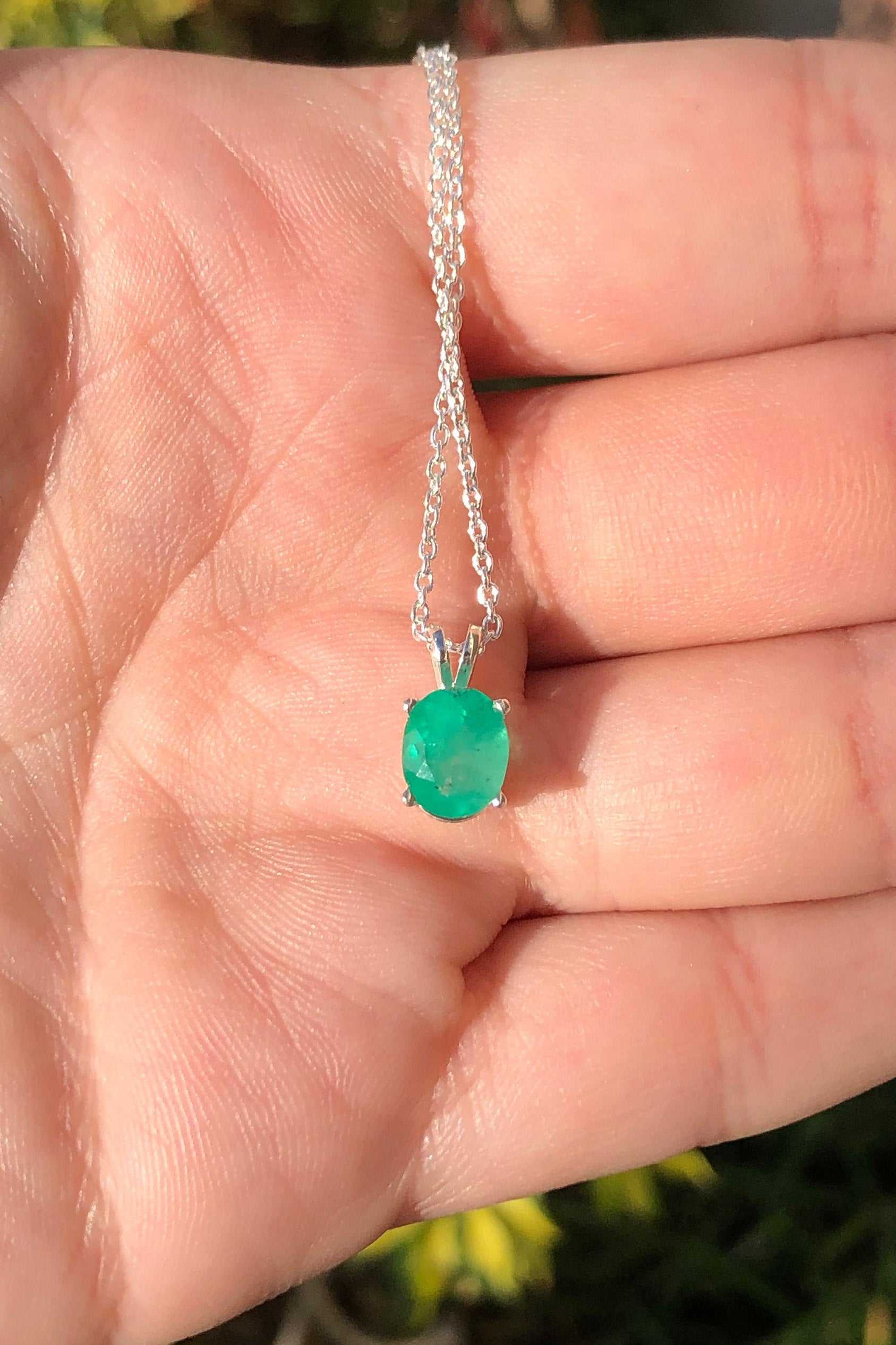 1.60 Carat MAY Colombian Emerald Oval Cut Pendant Sterling Silver 18" Neck 925