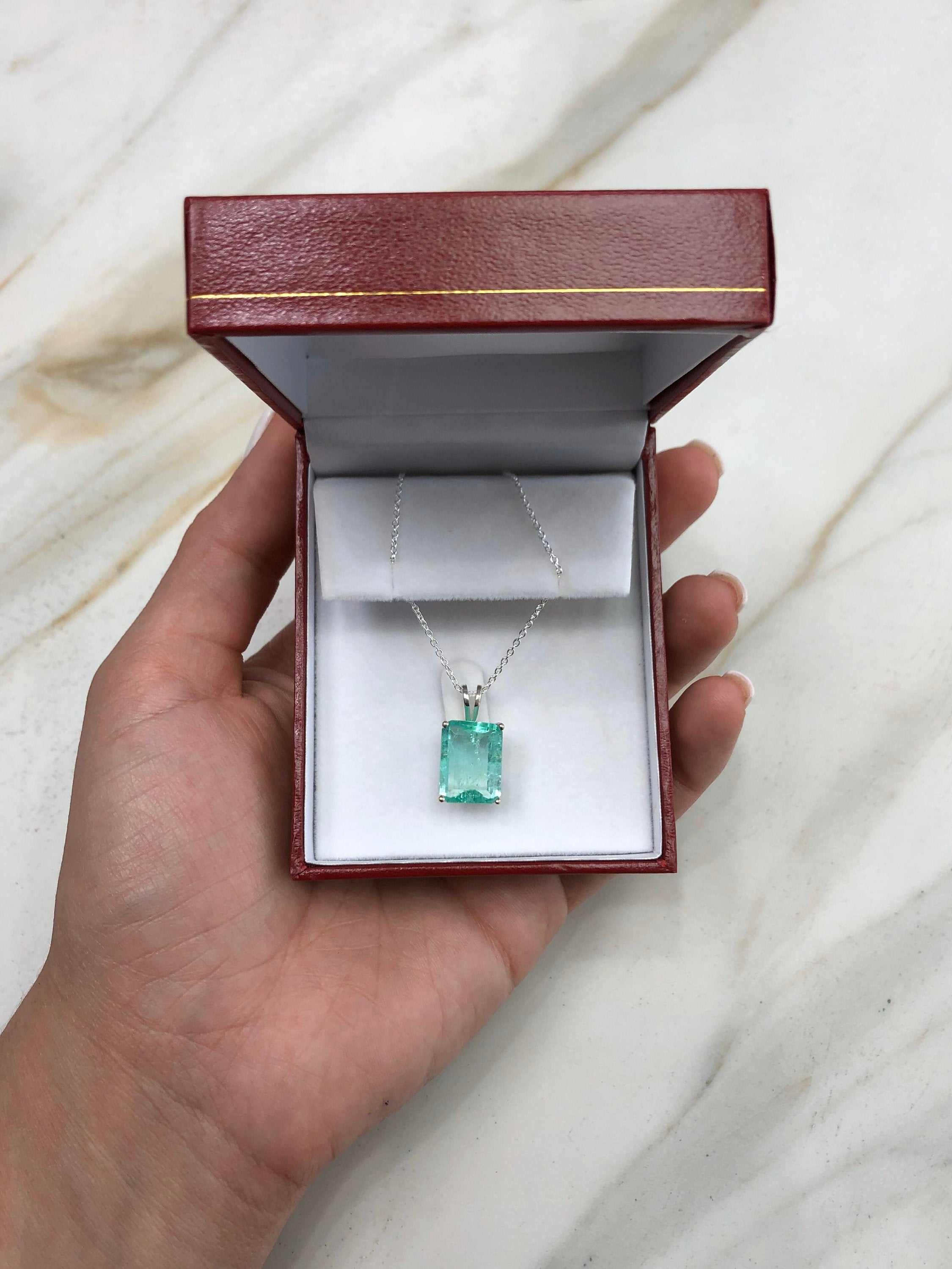 6.59 Carats Large Natural Colombian Emerald Pendant Sterling Silver 18